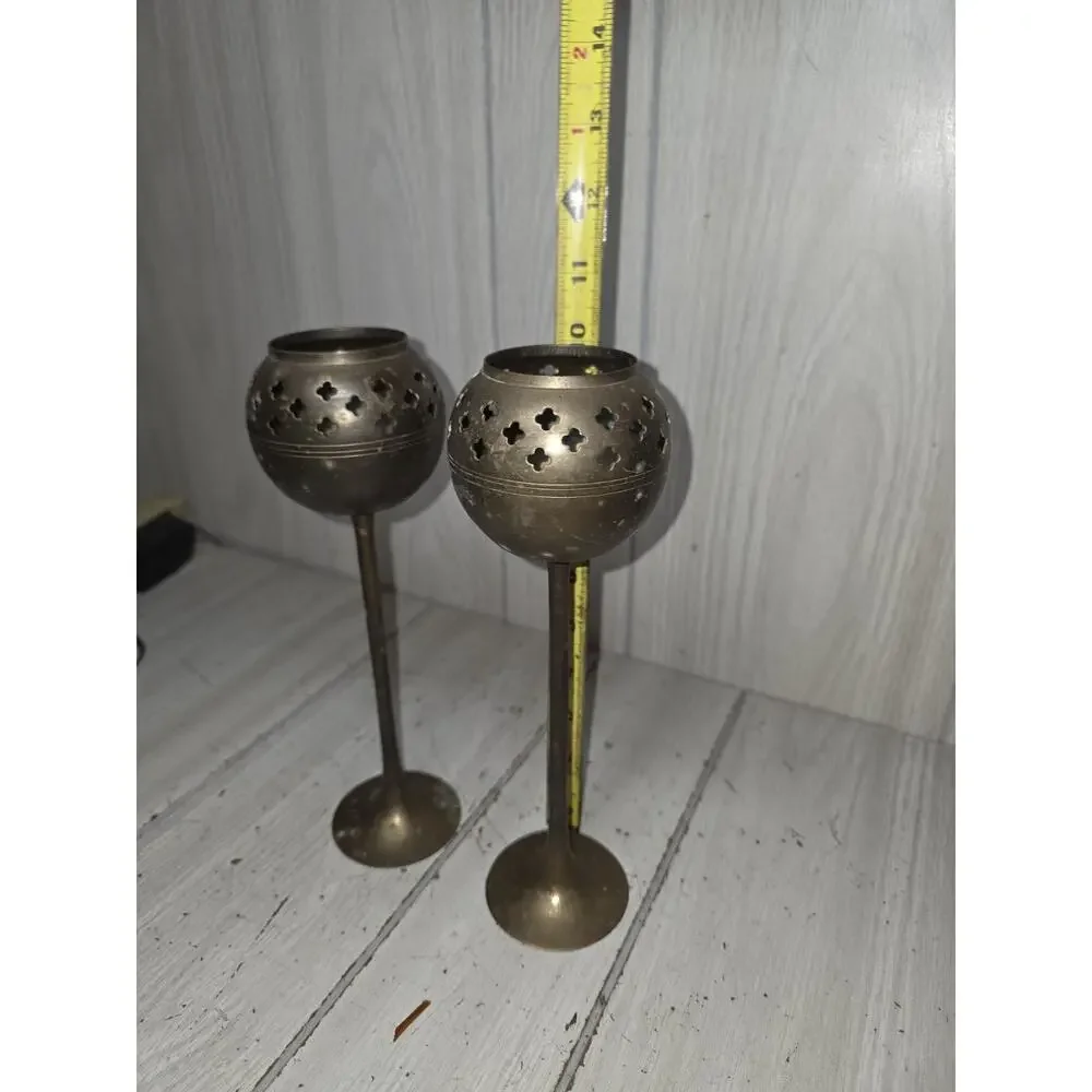 Vintage Brass Tea Light Candle Holders 10